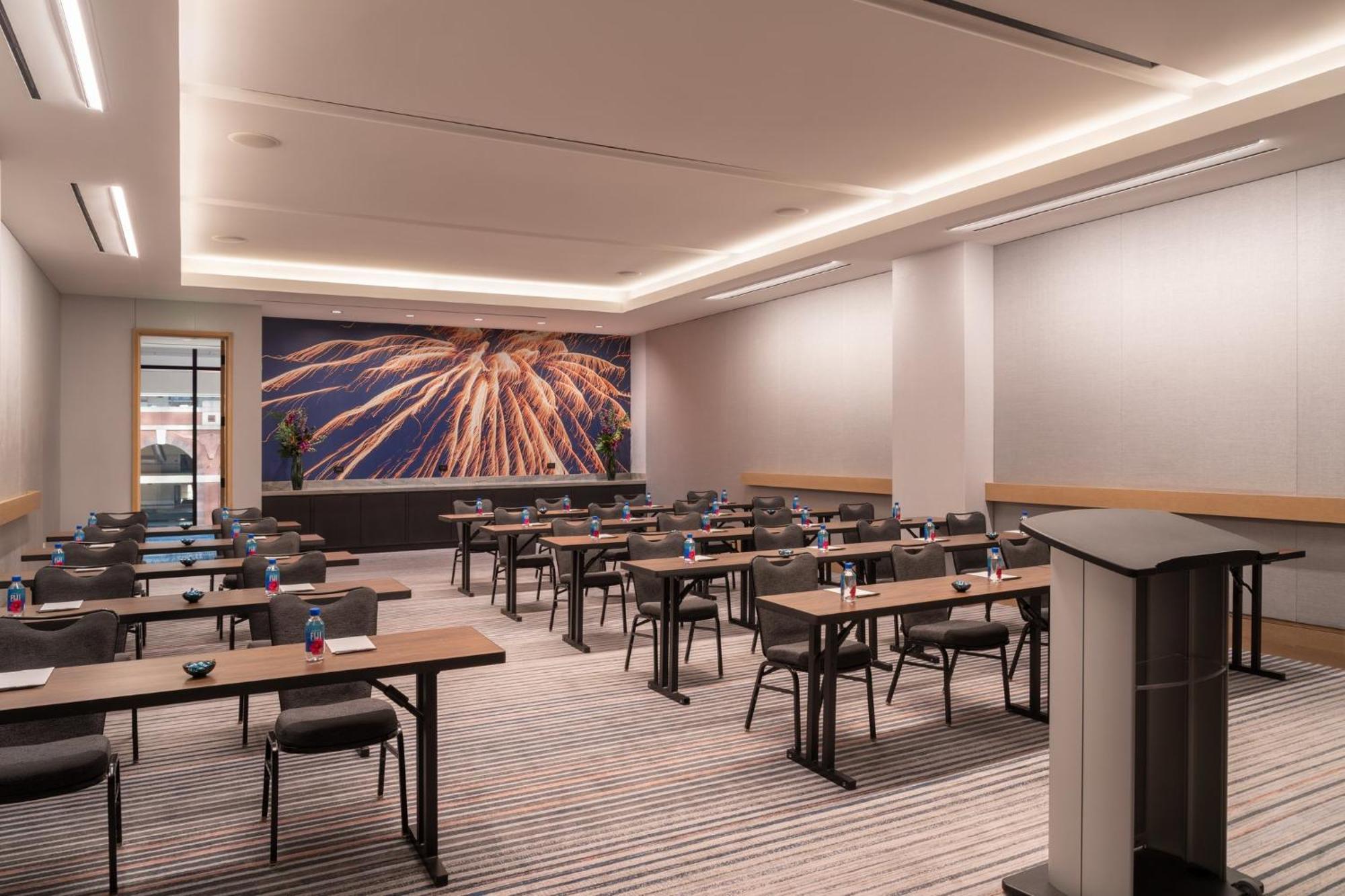 Loews Arlington Hotel ภายนอก รูปภาพ